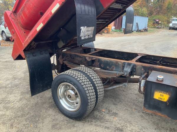 Gmc 5500 dump 4x4 diesel plow - cars & trucks - by owner - vehicle... for sale in Prospect, CT – photo 16