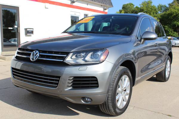 2014 Volkswagen Touareg Sport AWD*Only 65k*$299 Per Month* - cars &... for sale in Fitchburg, WI – photo 2
