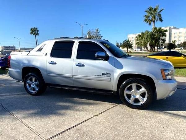 2013 Chevrolet Chevy Avalanche LT - EVERYBODY RIDES!!! - cars &... for sale in Metairie, LA – photo 3