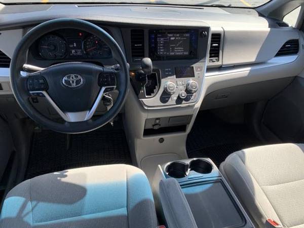 2015 Toyota Sienna LE - mini-van - - by dealer for sale in Cincinnati, KY – photo 12