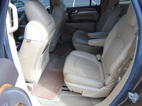 2009 Buick Enclave CXL for sale in Waterbury, CT – photo 10