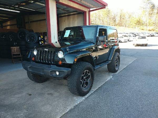 2012 Jeep Wrangler Sahara 4WD - cars & trucks - by dealer - vehicle... for sale in Cleveland, AL – photo 4