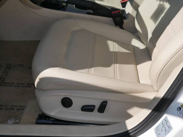 2014 Volkswagen Passat TDI SE w/Sunroof Nav for sale in Inver Grove Heights, MN – photo 20