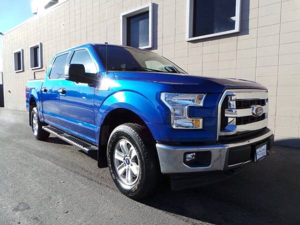 2017 Ford F-150 Xlt Crew Cab 4x4 Only 41k!!! - cars & trucks - by... for sale in Boise, ID – photo 2