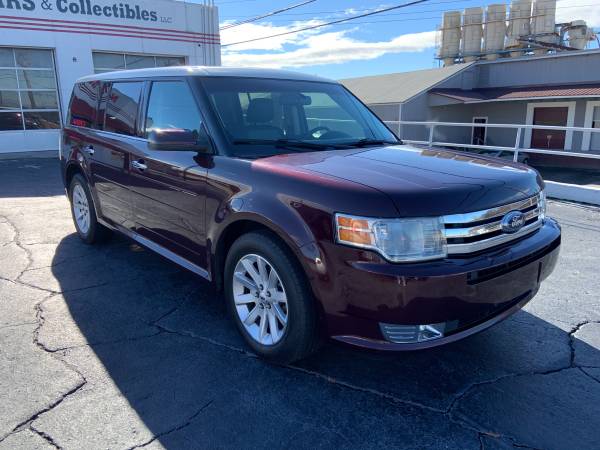 2011 Ford Flex SEL AWD - cars & trucks - by dealer - vehicle... for sale in Hickory, NC – photo 7