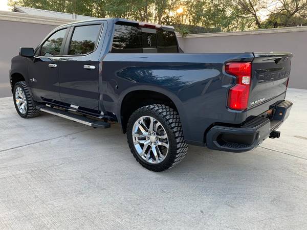 CHEVROLET SILVERADO 2019 4x4 - cars & trucks - by owner - vehicle... for sale in McAllen, TX – photo 15