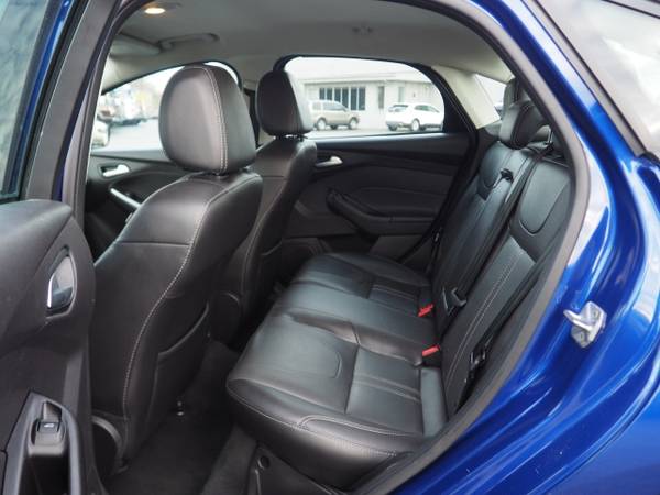 2014 Ford Focus SE - cars & trucks - by dealer - vehicle automotive... for sale in Middletown, OH – photo 12