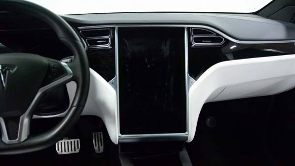 2017 Tesla Model X P100D - cars & trucks - by dealer - vehicle... for sale in Indianapolis, LA – photo 21