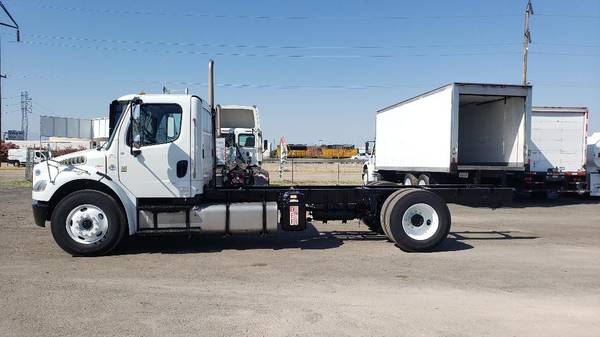 2013 FREIGHTLINER M2 - - by dealer - vehicle for sale in Bakersfield, CA – photo 3