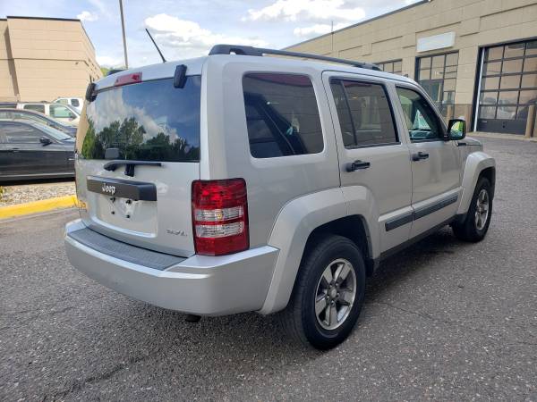 2008 JEEP LIBERTY SPORT 4WD,, Clean carfax for sale in Minneapolis, MN – photo 16