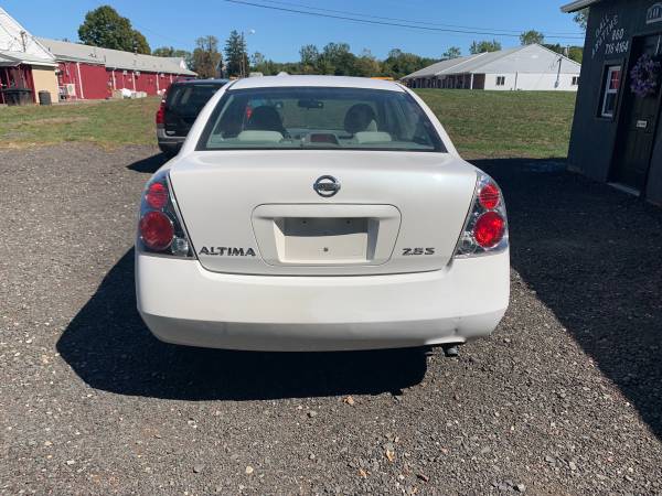 2006/2008/2010 NISSAN ALTIMA...SUPER SPORTY RIDE-DRIVES GREAT! -... for sale in East Windsor, CT – photo 8