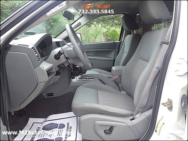 2007 Jeep Grand Cherokee Laredo 4dr SUV 4WD - - by for sale in East Brunswick, NJ – photo 5