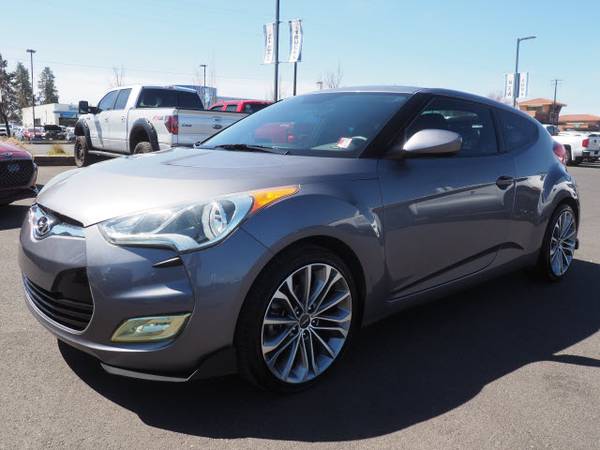 2015 Hyundai Veloster Base - - by dealer - vehicle for sale in Bend, OR – photo 8