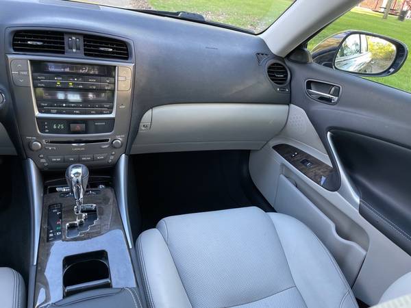 2009 Lexus IS 250 AWD - - by dealer - vehicle for sale in Burnsville, MN – photo 9