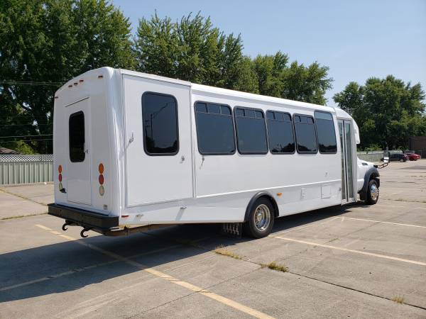 2012 F-550 Super Duty Shuttle/Party/Limo/Church Bus - cars & trucks... for sale in Oak Grove, WI – photo 5