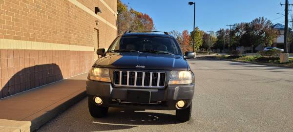 //04 Jeep Grand Cheerokee Limited V8 4X4// - cars & trucks - by... for sale in East Hartford, CT – photo 2