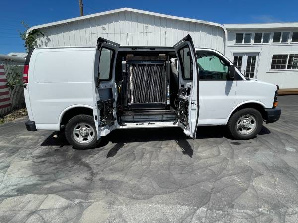 2007 Chevy express cargo van whit full wheel chair upgrade for sale in Portland, OR – photo 5