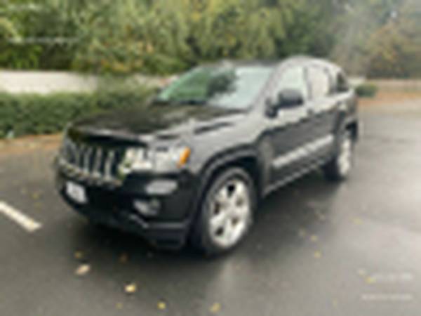 2012 Jeep Grand Cherokee 4WD Laredo 4x4 4dr SUV - cars & trucks - by... for sale in Seattle, WA – photo 2