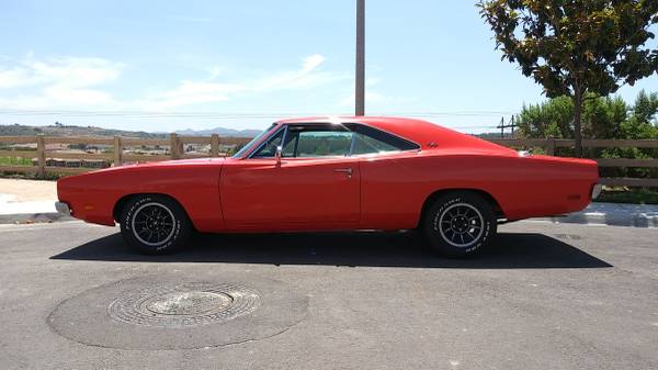 1969 Dodge Charger - FULLY RESTORED - 440 AUTO Turn Key - MOPAR 69 for sale in Austin, TX – photo 3