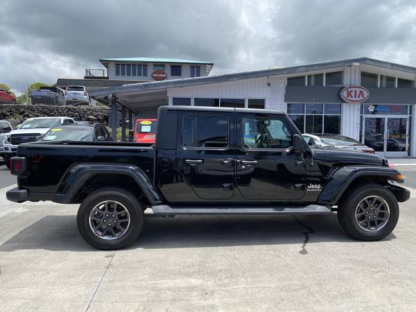 2020 Jeep Gladiator Overland - - by dealer - vehicle for sale in Kailua-Kona, HI – photo 10