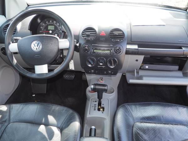 2004 Volkswagen New Beetle for sale in Indianapolis, IN – photo 3