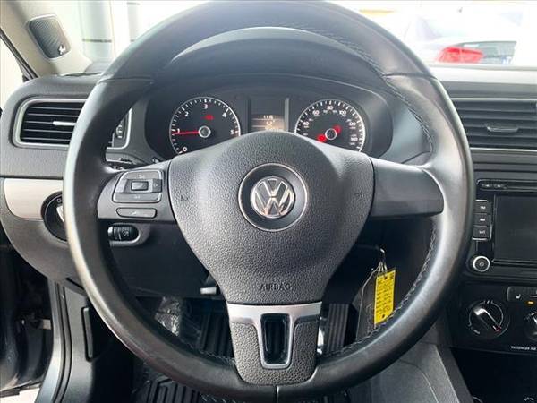 2013 VW JETTA TDI HEATED SEATS/BLUETOOTH/POWER SUNROOF/ MANUAL TRANS for sale in Green Bay, WI – photo 7