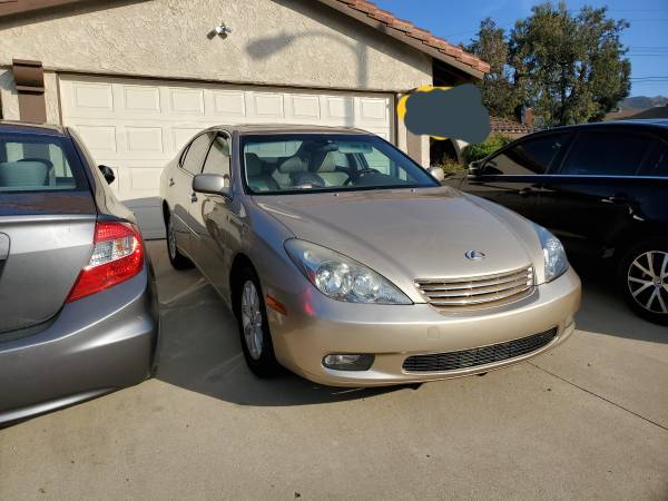 2003 Lexus ES 300 Like New Excellent Condition for sale in Thousand Oaks, CA – photo 2
