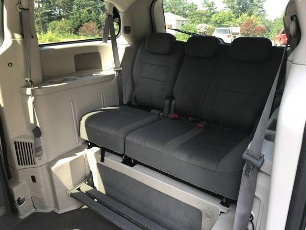 2010 Chrysler Town and Country Handicap Accessible Wheelchair Van for sale in Dallas, CA – photo 12