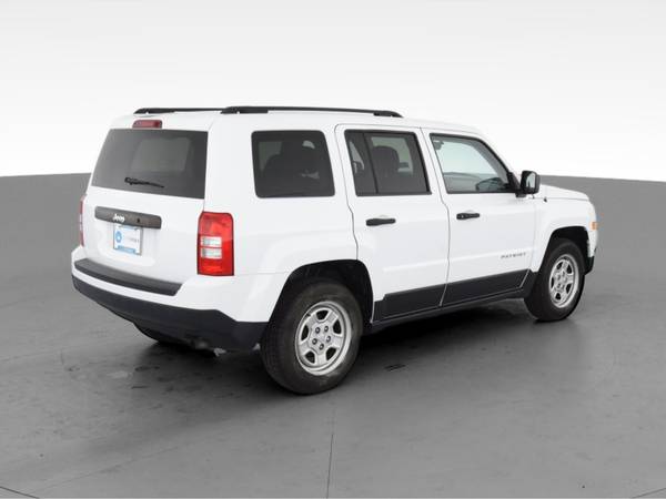 2015 Jeep Patriot Sport SUV 4D suv White - FINANCE ONLINE - cars &... for sale in Long Beach, CA – photo 11