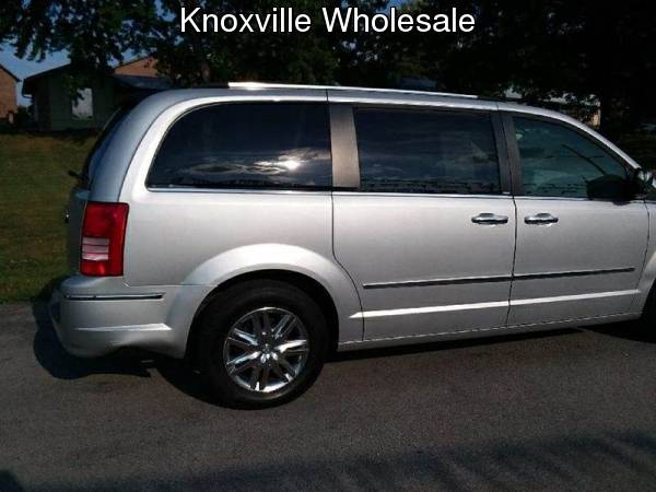 2008 Chrysler Town and Country Limited 4dr Mini Van for sale in Knoxville, TN – photo 3