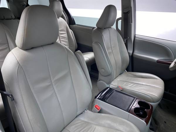 2012 Toyota Sienna XLE Minivan 4D van Gray - FINANCE ONLINE - cars &... for sale in Mesa, AZ – photo 18