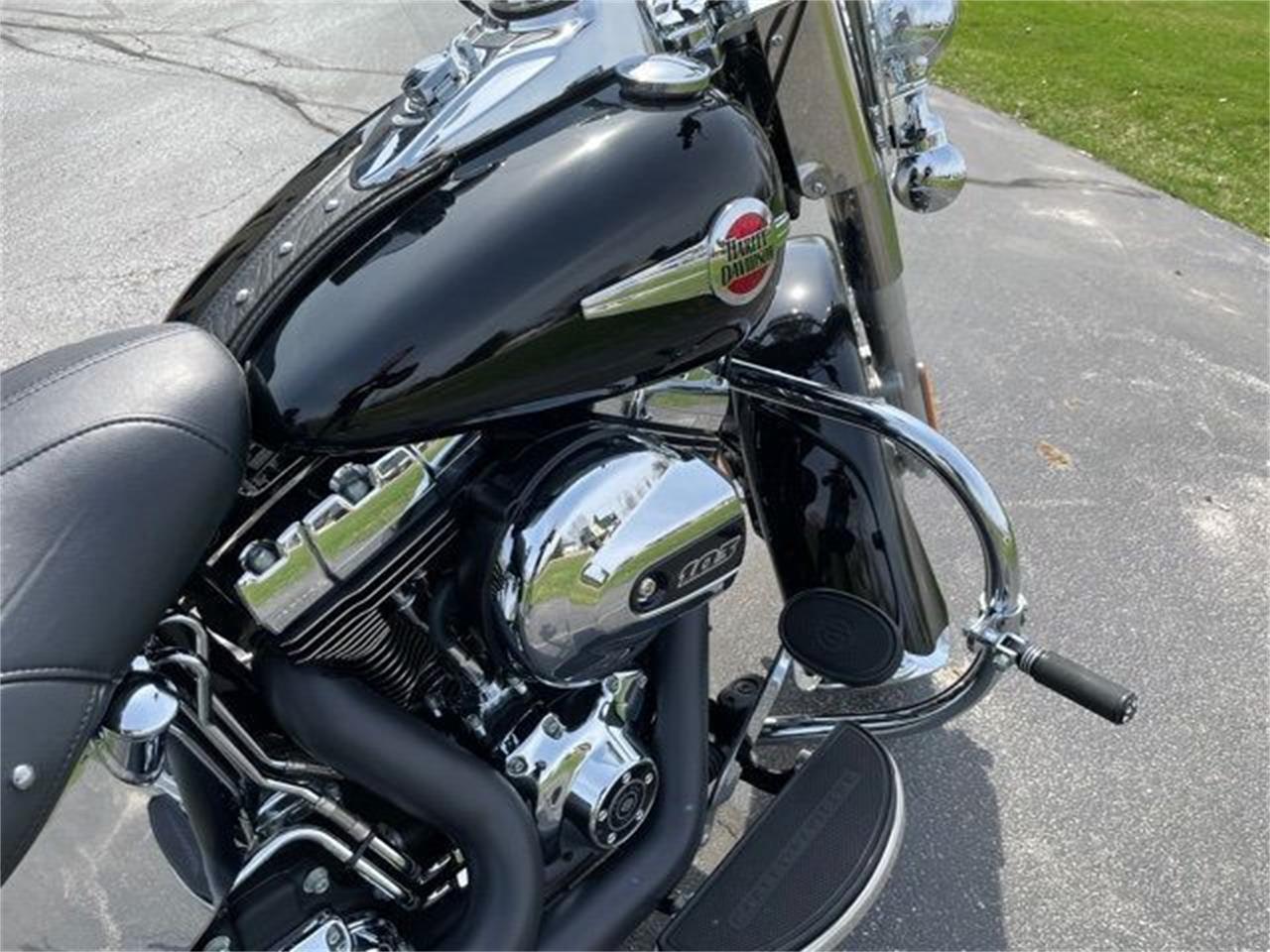 2016 Harley-Davidson FLSTC for sale in Plainfield, IL – photo 22