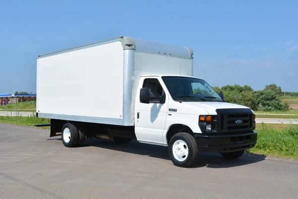 Box Truck Liquidation Sale for sale in Springfield, IL – photo 2
