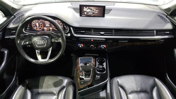 2017 Audi Q7 3.0 TFSI Premium Plus - Payments starting at $39/week -... for sale in Woodbury, NY – photo 23