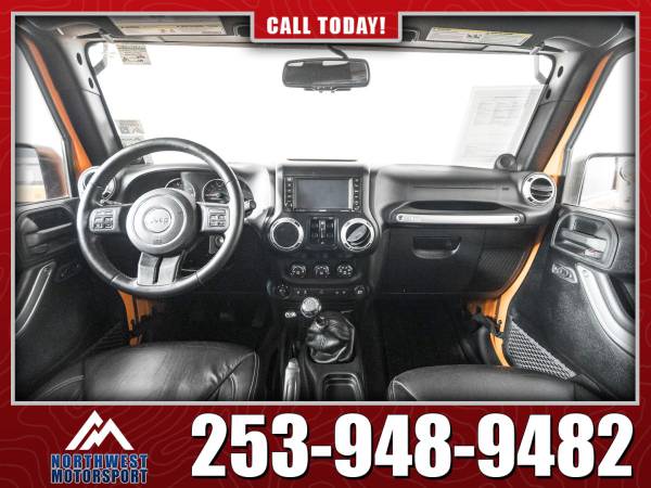 2013 Jeep Wrangler Unlimited Sahara 4x4 - - by for sale in PUYALLUP, WA – photo 3