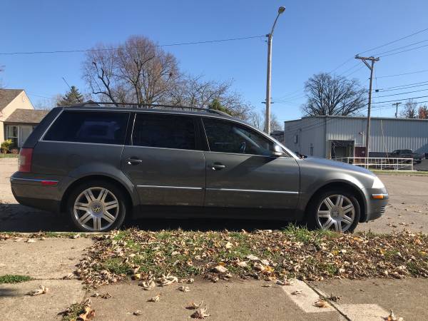 2005 Volkswagen Passat - cars & trucks - by owner - vehicle... for sale in Tipp City, OH – photo 2