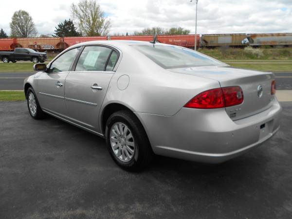 2007 Buick Lucerne CX - - by dealer - vehicle for sale in Marshfield, WI – photo 4
