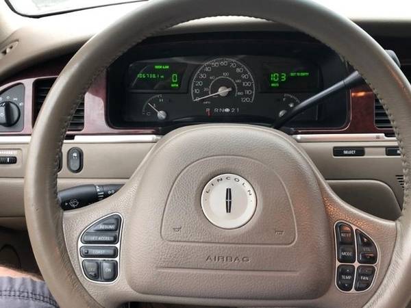 2003 Lincoln Town Car Executive - - by dealer for sale in Lake Saint Louis, MO – photo 10