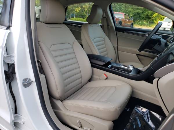 2019 Ford Fusion SEL Hybrid~~~19K~~~Like NEW~DEAL~Finance... for sale in East Windsor, MA – photo 13