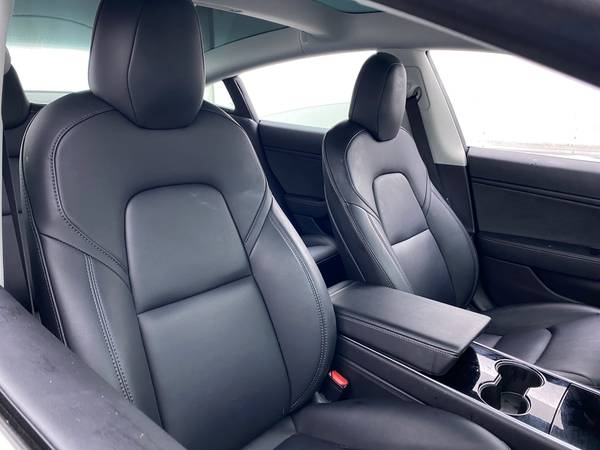 2018 Tesla Model 3 Mid Range Sedan 4D sedan Black - FINANCE ONLINE -... for sale in Cambridge, MA – photo 24