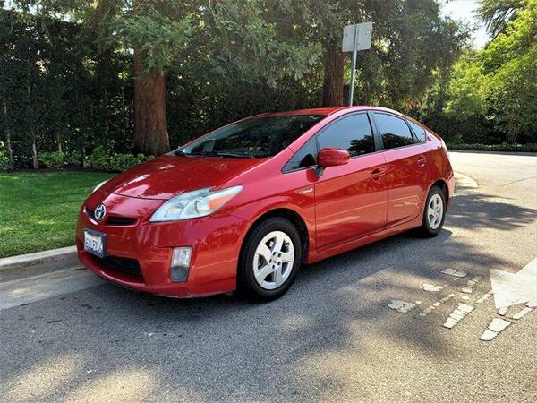 2010 Toyota Prius III III 4dr Hatchback - - by dealer for sale in Los Angeles, CA – photo 5