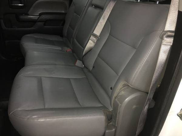 2015 Chevrolet 3500 HD DRW 6.6L Diesel Crew Cab Flatbed - cars &... for sale in Arlington, LA – photo 12
