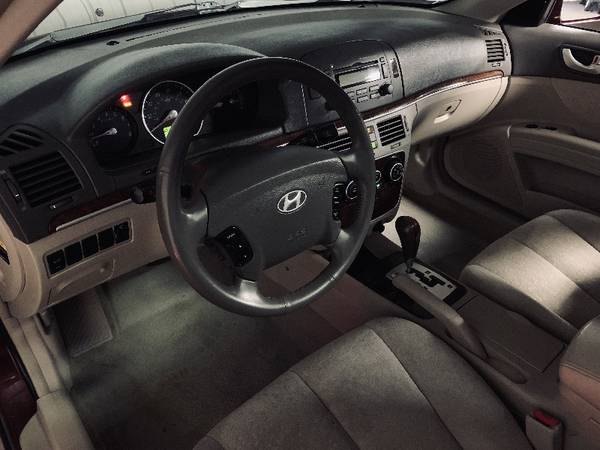 2007 Hyundai Sonata GLS - cars & trucks - by dealer - vehicle... for sale in Madison, WI – photo 9