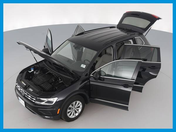 2018 VW Volkswagen Tiguan 2 0T SE 4MOTION Sport Utility 4D suv Black for sale in largo, FL – photo 15
