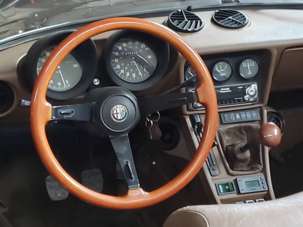 1984 Alfa Romeo Spider Veloce for sale in Essex, CT – photo 5