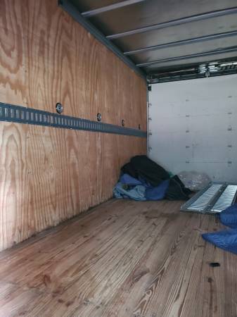 2004 E350 15 ft box truck for sale in Lakehurst, NJ – photo 2