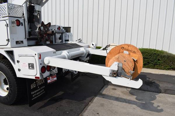 2008 International 4300 Altec AT40C 40' Cable Placing Boom Truck -... for sale in Fontana, TN – photo 11