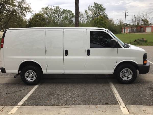 2015 CHEVY EXPRESS 2500 CARGO VAN - - by dealer for sale in FOLEY, FL – photo 4