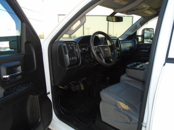 2016 CHEVROLET 2500 CREW CAB 4X4 for sale in Columbia, SC – photo 3