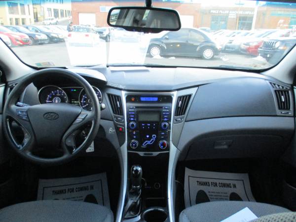 2013 Hyundai Sonata GLS **Hot Deal/Clean Title & Carfax - cars &... for sale in Roanoke, VA – photo 9